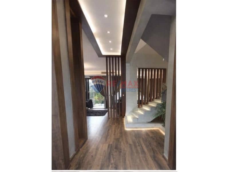 2 6dcf760f-a569-4e1f-b5a2-9c17745ff189. jfif. jpg