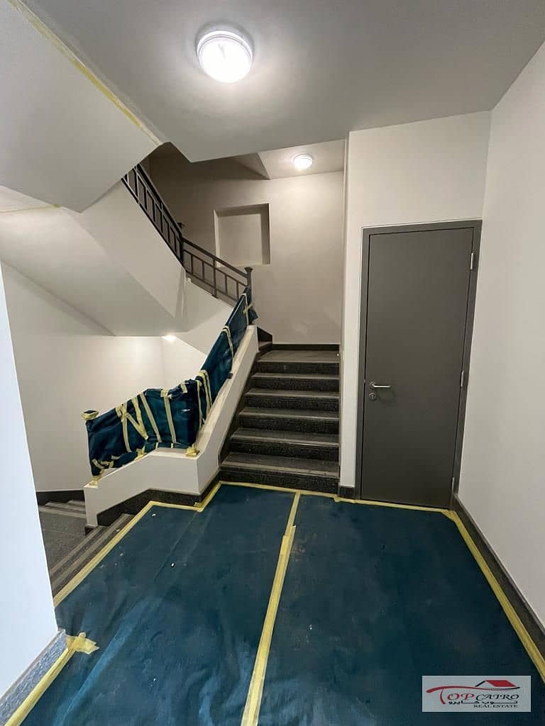 4 6ed36010-f742-41e2-bde9-ad09b739d601. jpg