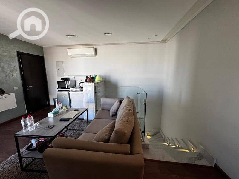 5 a9699da7-831f-45ee-a80a-b599a751db91. jpg