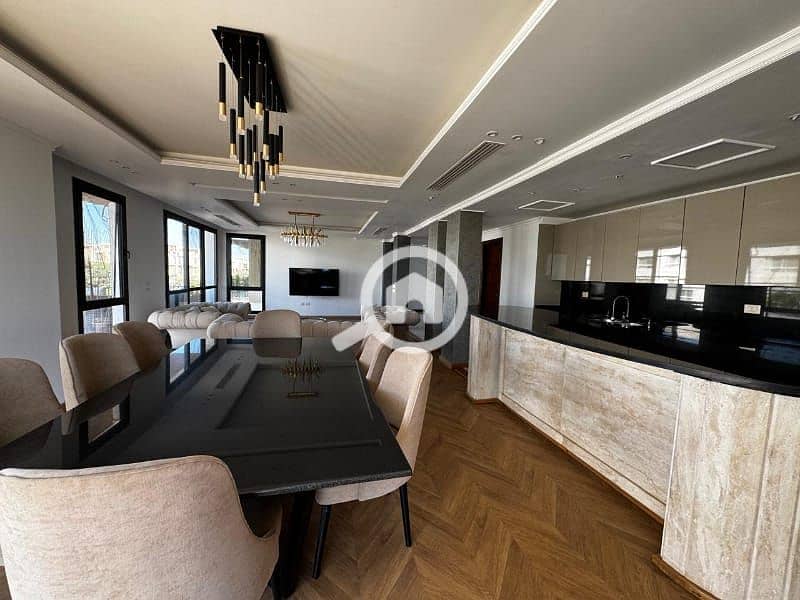 6 16db90bd-dc29-4aa9-ae69-9b0a881f01ea. jpg