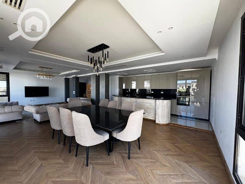 7 97343c3a-e45f-443b-84b9-11e6470e4954. jpg