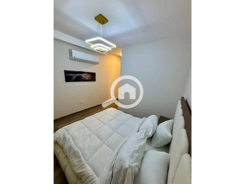 9 7172f760-ee67-4ff0-b27b-b958164e7212. jpg