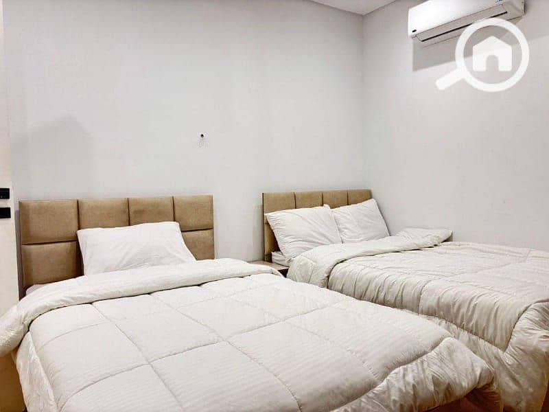 5 32bdc6e4-526a-4a5d-9d7d-94bc4674ee5b. jpg