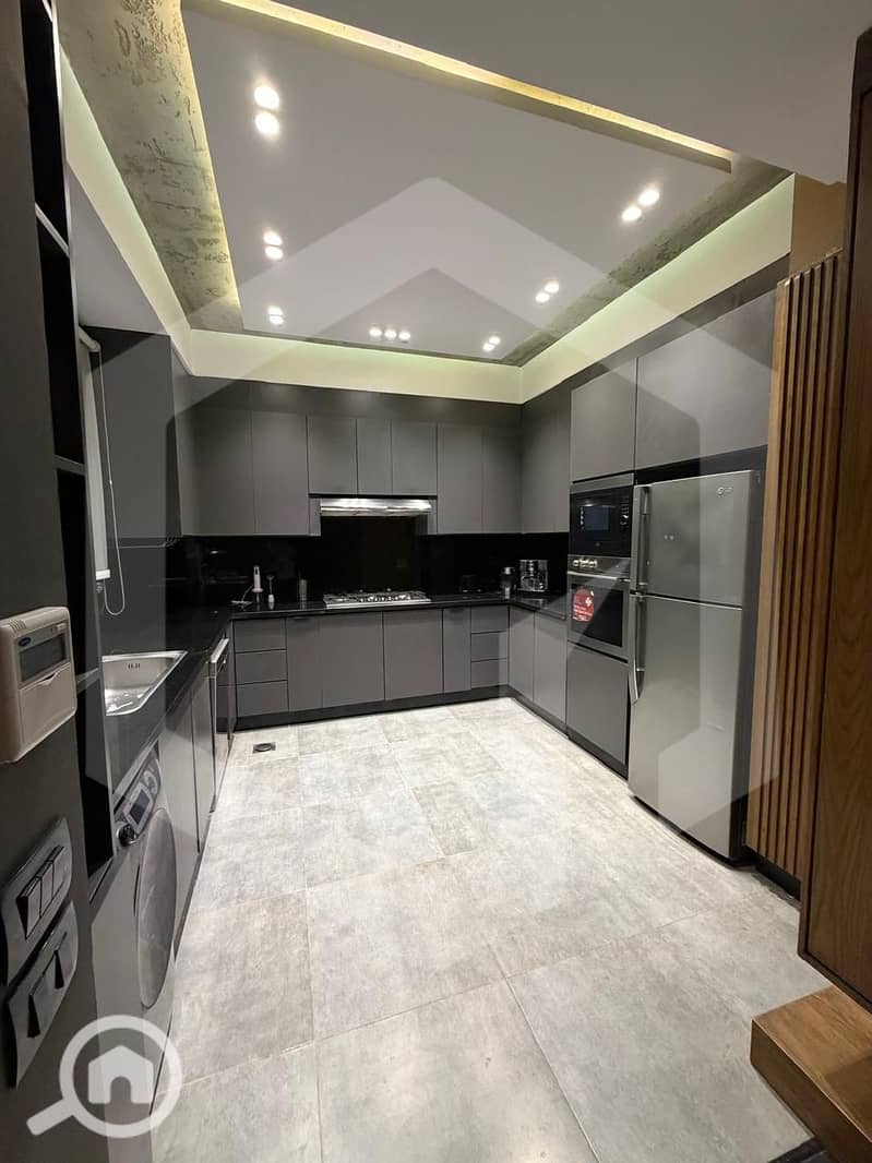 14 Aeon Courtyard 15. jpg