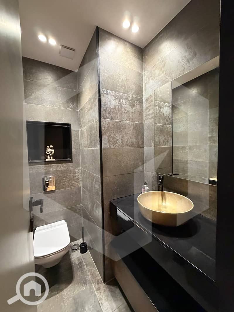 19 Aeon Courtyard 20. jpg