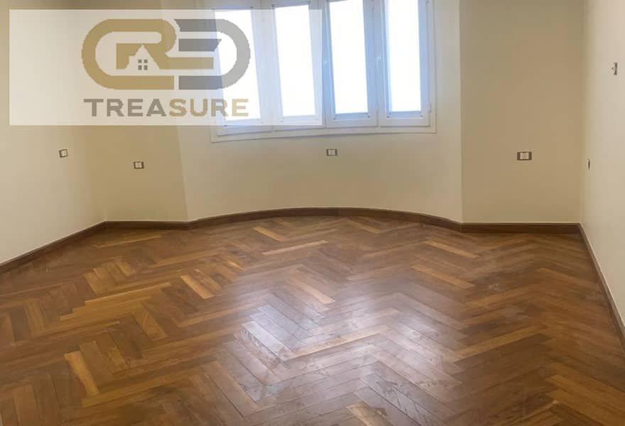 16 ec4daa2f-669d-4402-bec4-ce5c3f8c424b. jpg