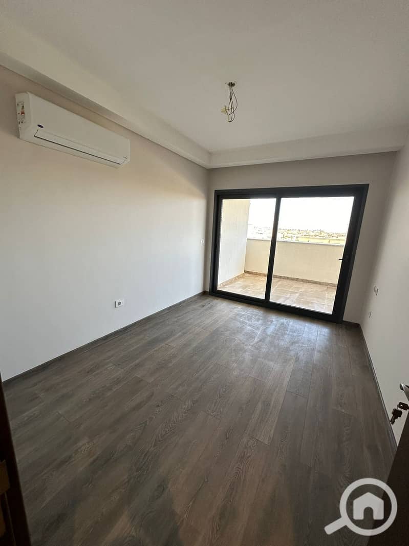 10 WhatsApp Image 2026-01-20 at 5.17. 43 PM. jpeg