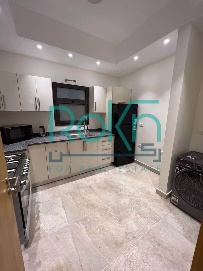 3 2b985d20-0806-46c9-a3f5-cdaa057ed243. jpg