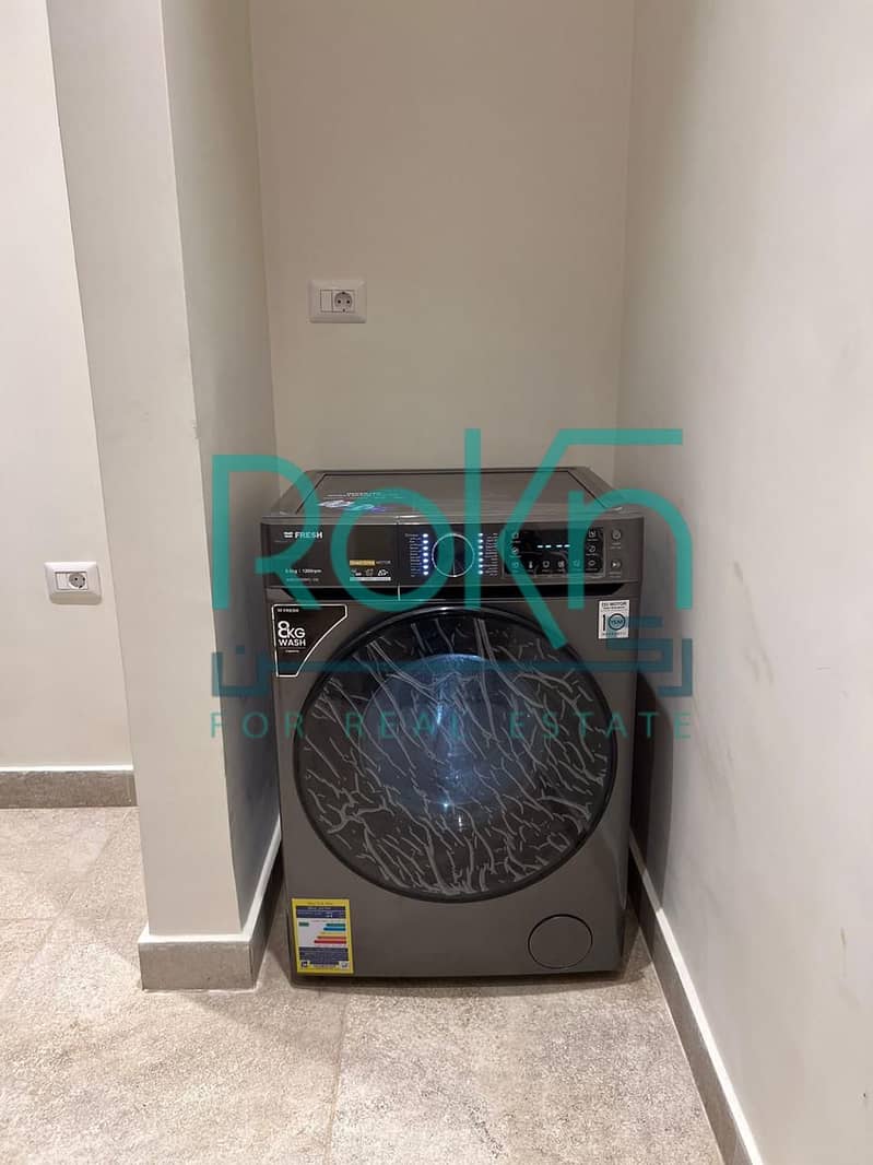 13 d3de8f0a-1965-4473-80d7-0c7f8f7bb1e3. jpg