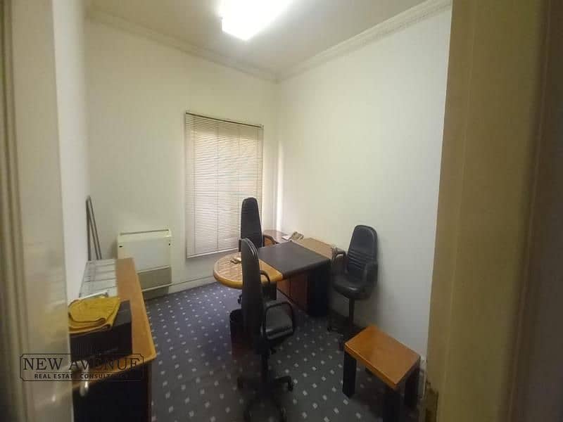 7 bc4ceaa9-ba84-4d21-9b20-387a46b2b8a6. png