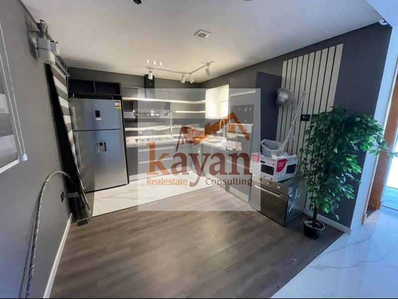 2 55e28176-12b3-4998-9d88-d328be1520bc. jpg