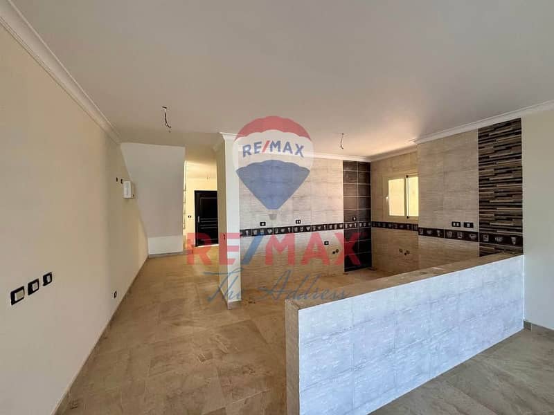 8 619320892_1408328147590582_22397438863865378_n. jpg