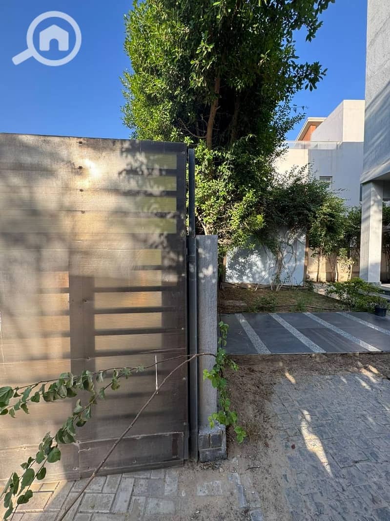 10 WhatsApp Image 2026-01-25 at 12.55. 00 PM (1). jpeg