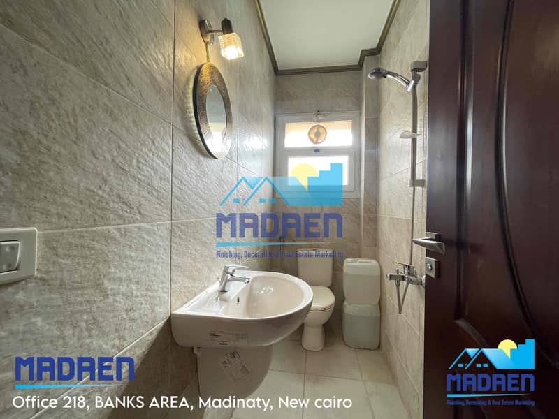 9 218989E1-1BA1-4F36-8E5D-D173380DD601. jpg