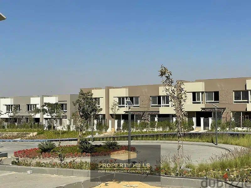 19 83010037-800x600. jpg