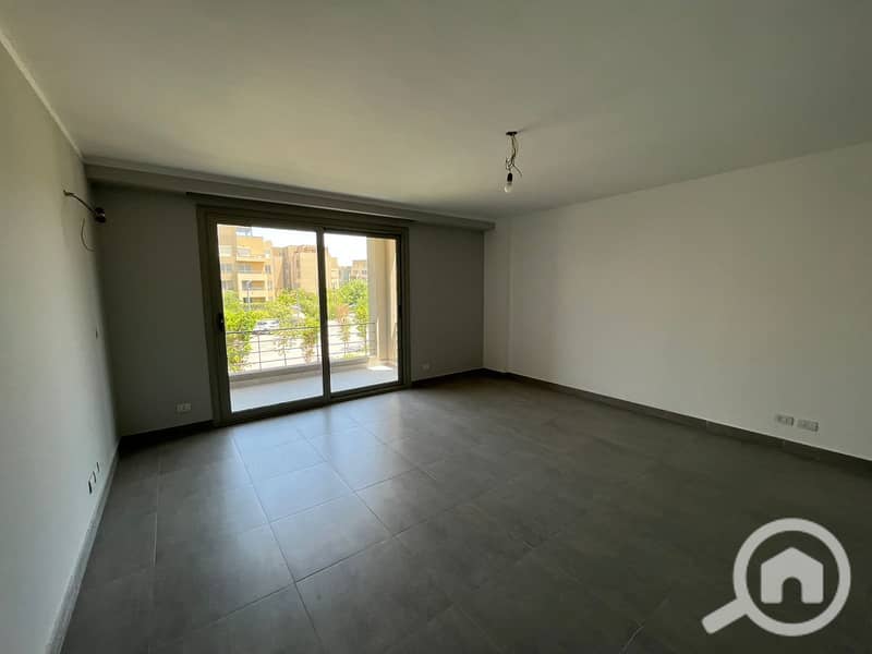 8 WhatsApp Image 2025-09-27 at 12.00. 11_3356d54e. jpg