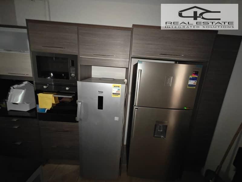 8 WhatsApp Image 2026-01-25 at 12.04. 20 AM. jpeg