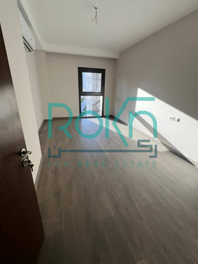 10 29843739-37bb-4f61-96be-2f90cdb4ab8c. jpg