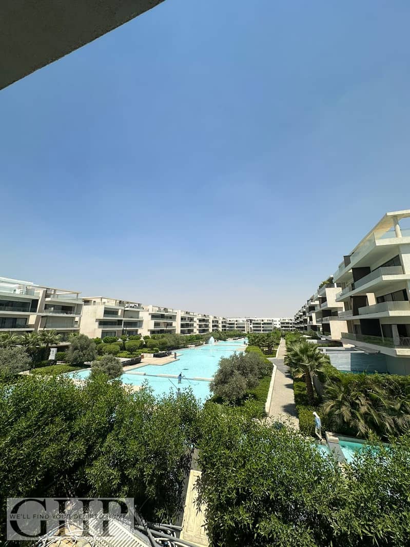 3 c8e58b2d-d335-4375-a7c3-1f2bd61d50f0. jpg