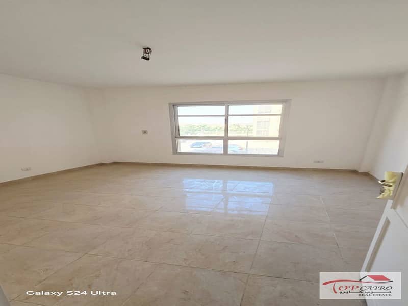 5 WhatsApp Image 2026-01-24 at 8.19. 00 PM (2)_1200x900. jpg