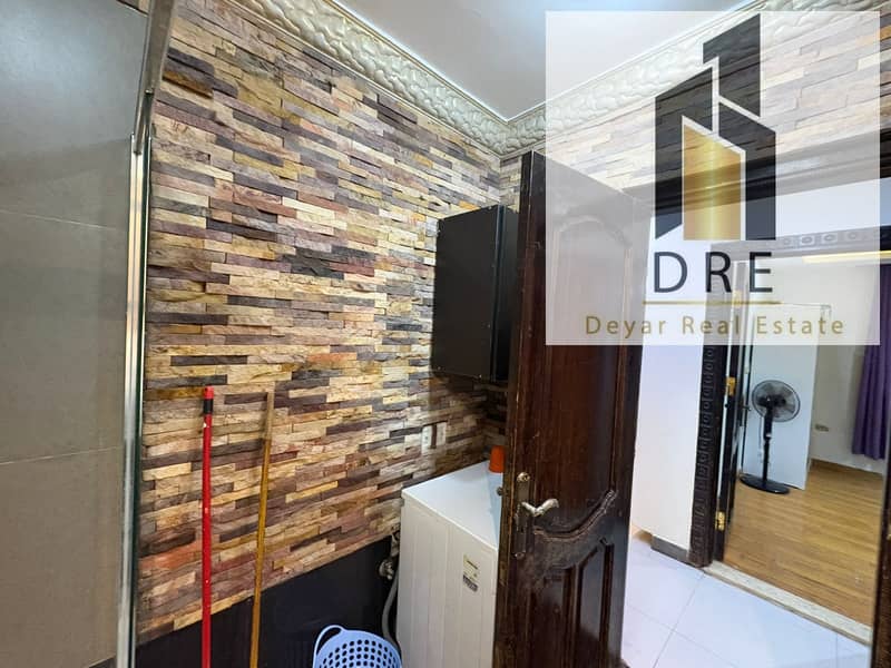 5 3fcba8b1-b079-499d-805a-3d32b63ce437. jpg