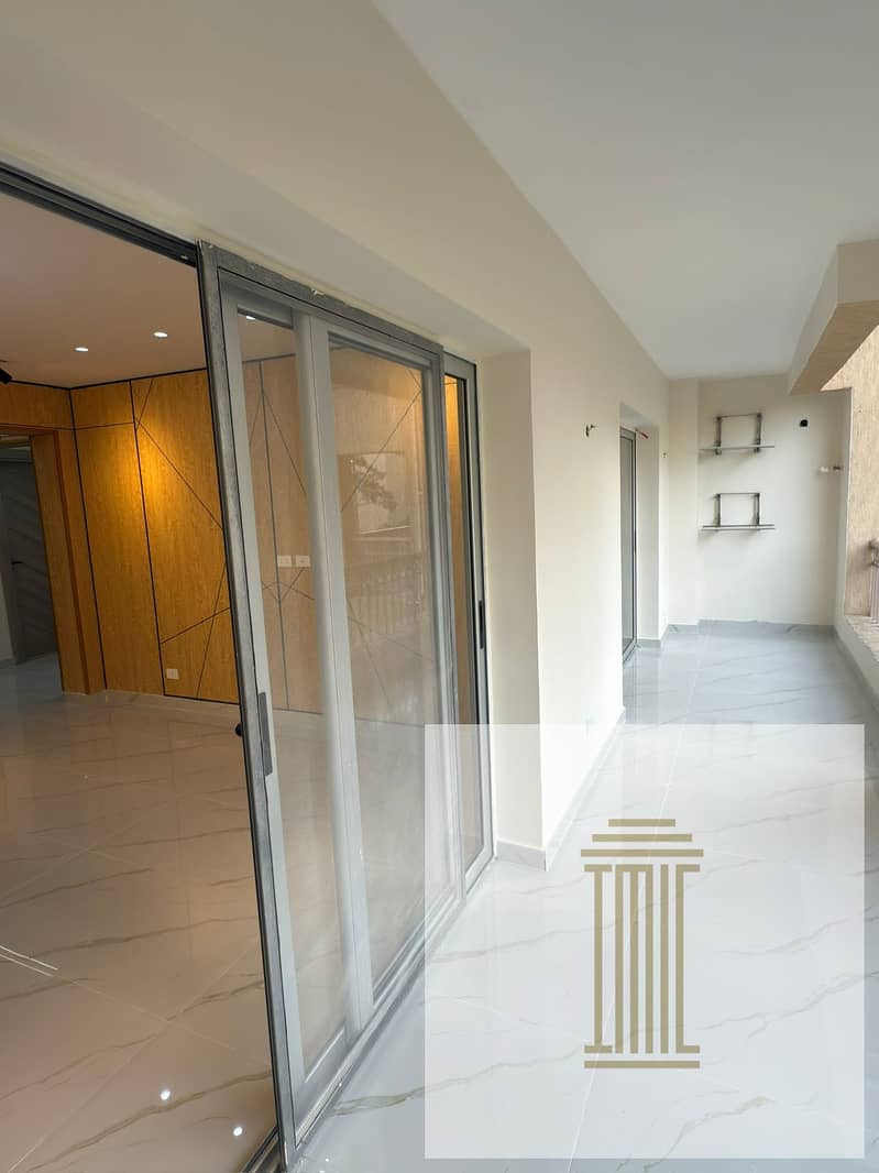 7 1d3ec165-5706-4180-b4f1-68f468324803. jpeg