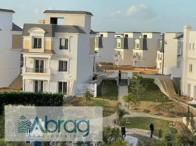 تاون هاوس 4 غرف نوم للبيع في 6 أكتوبر، الجيزة - 2. jpg