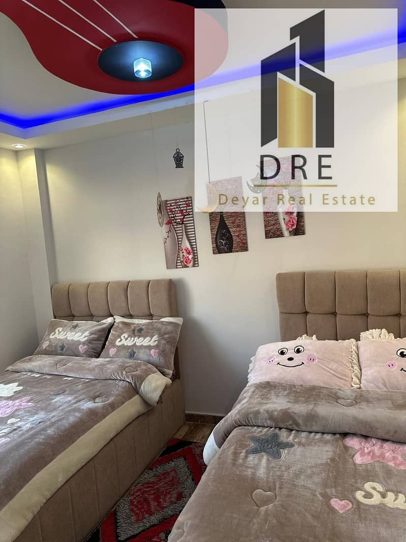 12 863764c7-79df-4f86-a3ba-30c45fae4bcd. jpg