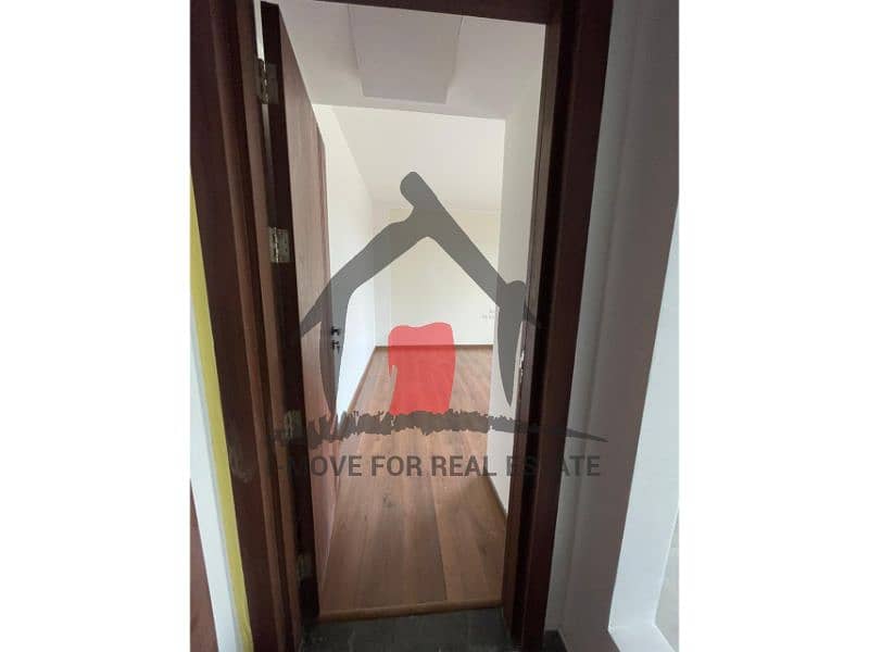 10 5cdc9657-a0fe-4ff6-bb95-24b705b754c2. jfif. jpg