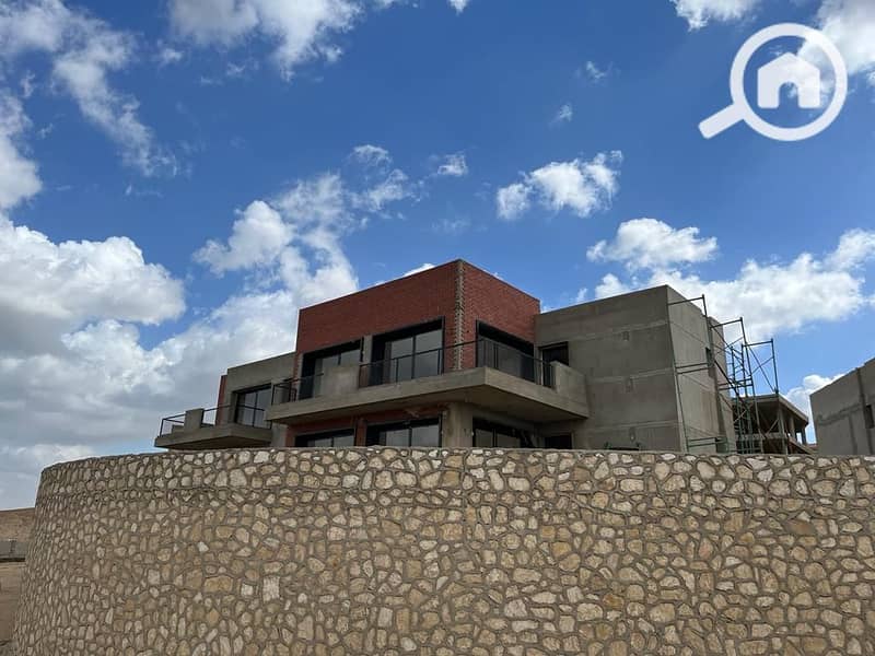 2 WhatsApp Image 2022-10-01 at 3.05. 47 PM. jpeg