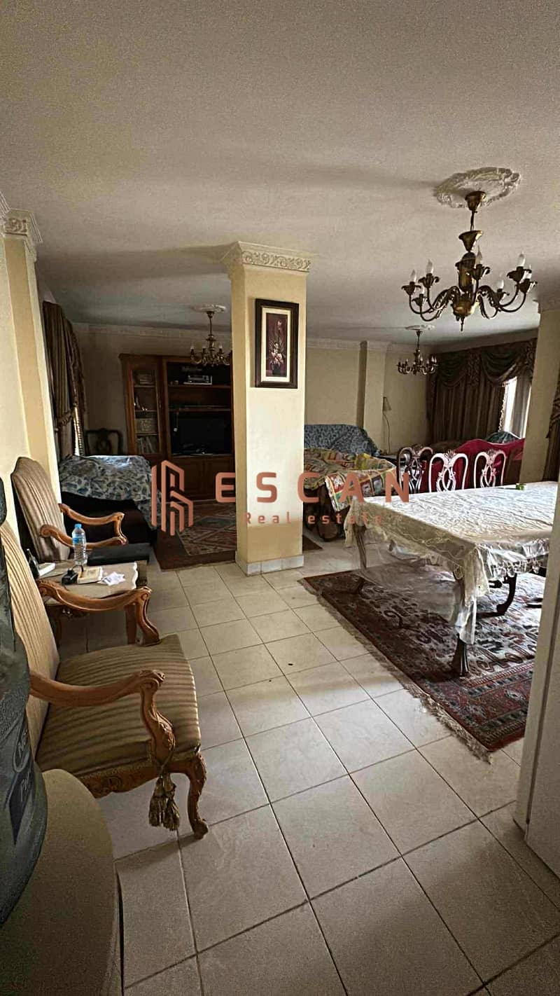 2 701a16f6-ca4f-416e-9a3d-657a75e2735a. jpeg