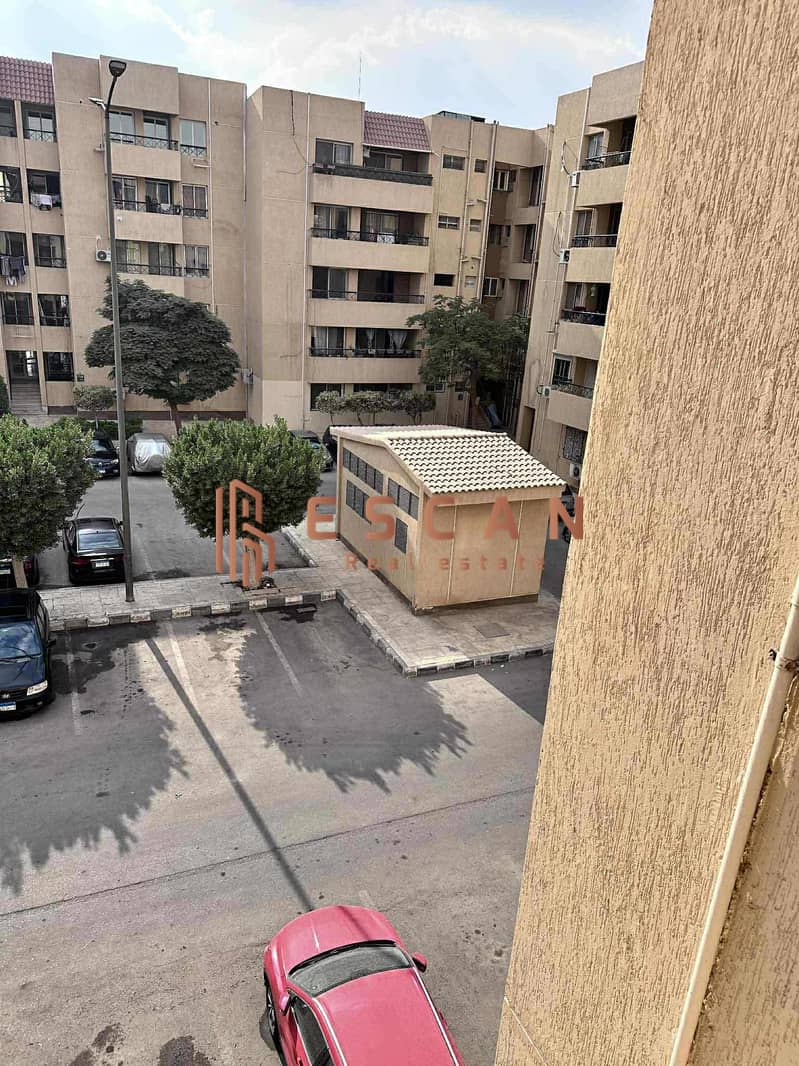 3 0d3a7ec1-35bb-49e0-a13a-74fb6dc9f733. jpeg