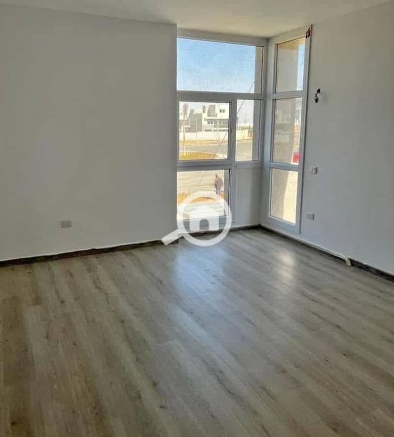 8 WhatsApp Image 2025-06-16 at 4.58. 29 PM (3). jpeg