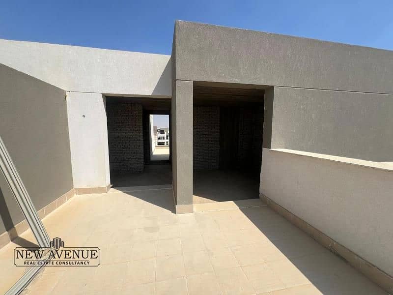 7 WhatsApp Image 2026-01-22 at 4.18. 03 PM. jpg