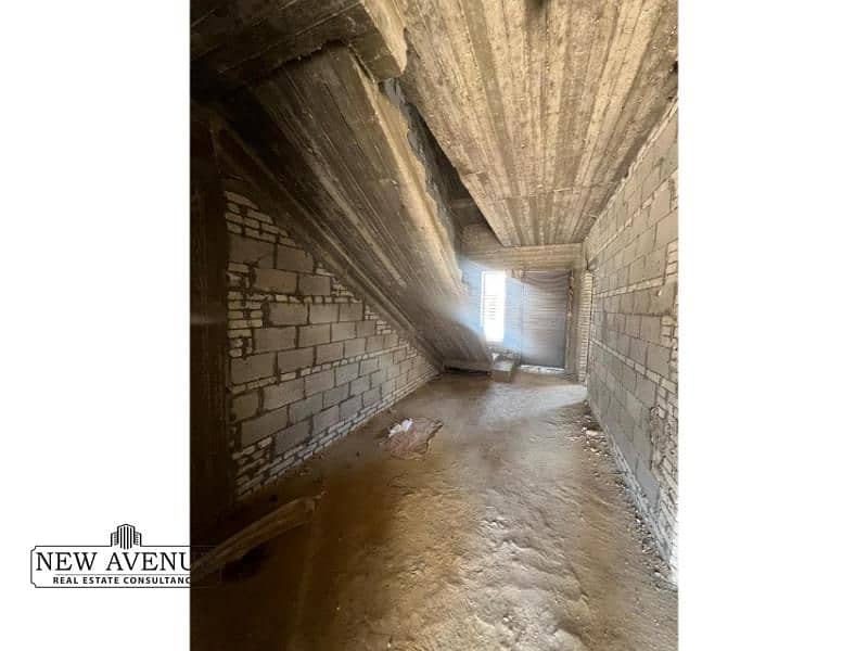 10 WhatsApp Image 2026-01-22 at 4.18. 05 PM (1). jpg