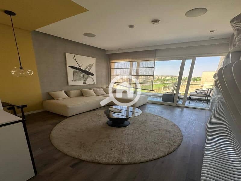 10 4aaa6b7f-9b6d-4ad3-a008-acaa969c3822. jpg