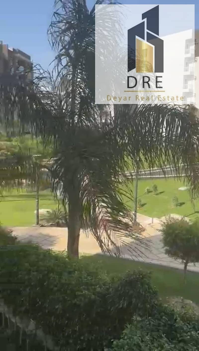 3 2e884521-19c3-4573-adb9-14cd1c55c351. jpg