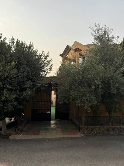 فیلا 6 غرف نوم للبيع في العبور، القاهرة - فيلا في العبور