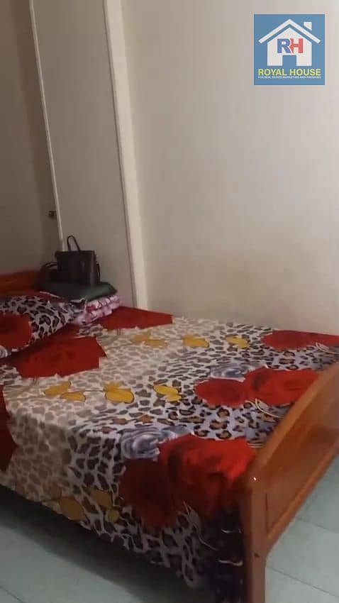 12 f5d8a153-a0d6-4da2-864c-6edcffacc85b. jpg