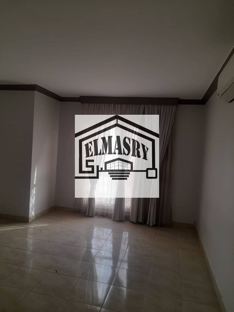 7 4bed89a3-0722-4687-b357-a25e6d8110f3. jpg