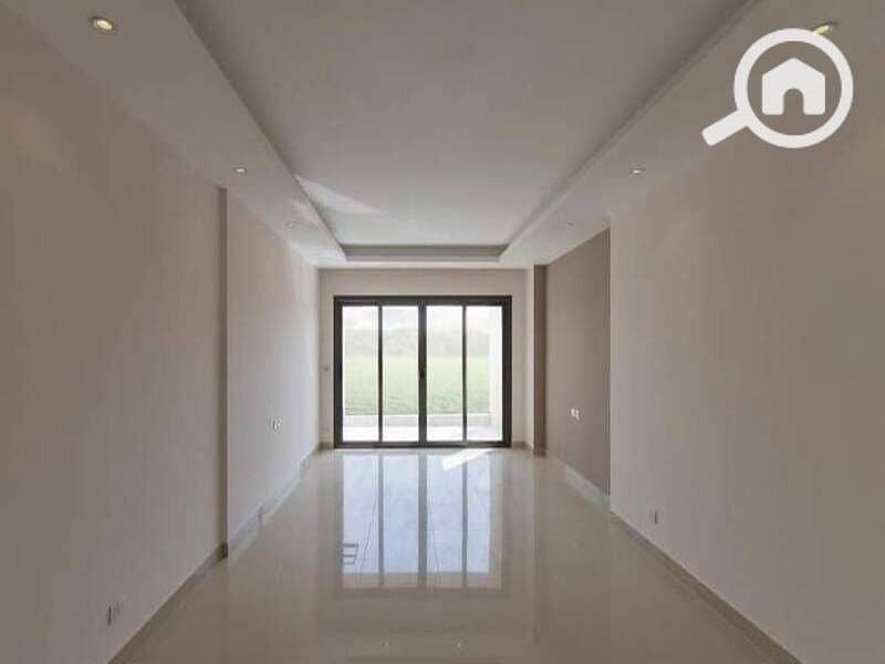 6 ee55863b-db7d-4b3a-9624-c71a66f80bd6. jpg