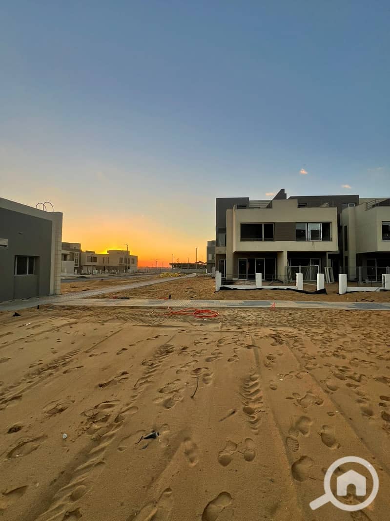 2 WhatsApp Image 2026-01-11 at 11.01. 17 (2). jpeg