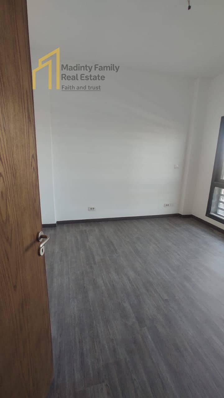 5 499817078_1420007449076566_7162103344487094941_n. jpg