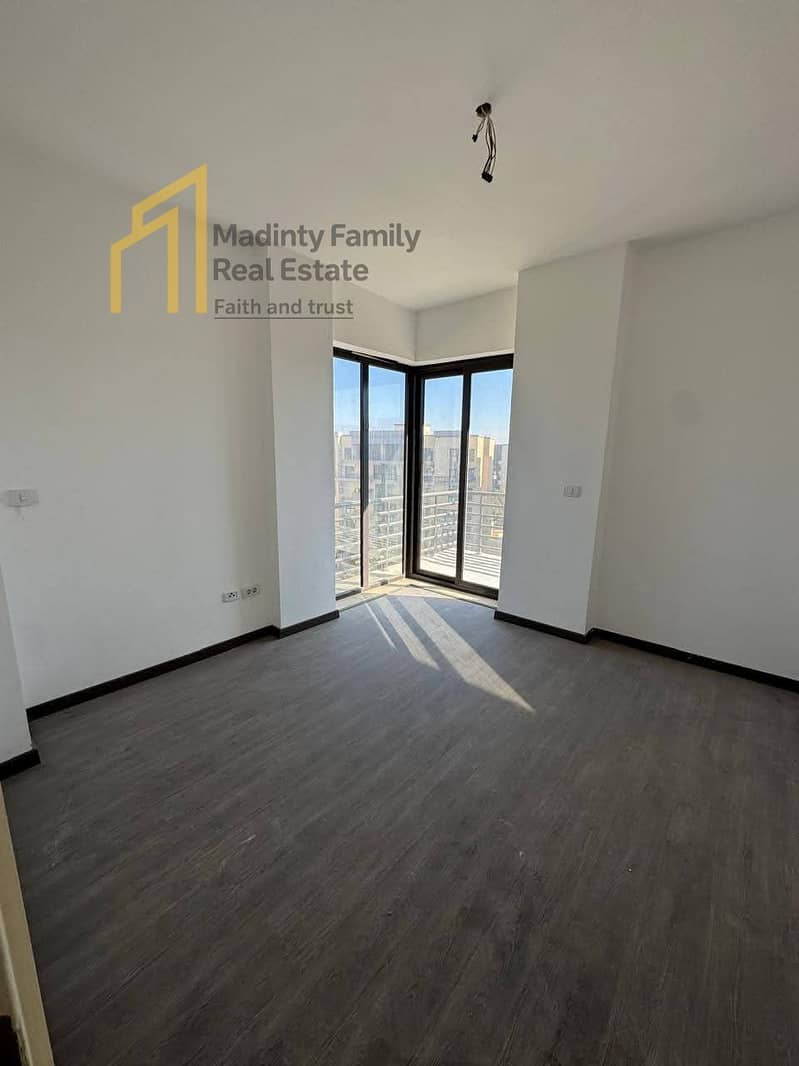 5 WhatsApp Image 2026-01-18 at 2.08. 01 PM (1). jpeg