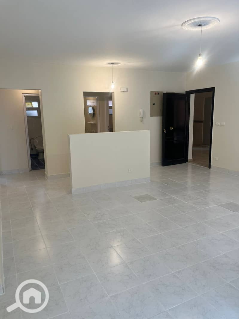 5 6493b0a4-a29d-4f21-86df-b56bb175007c. jpg