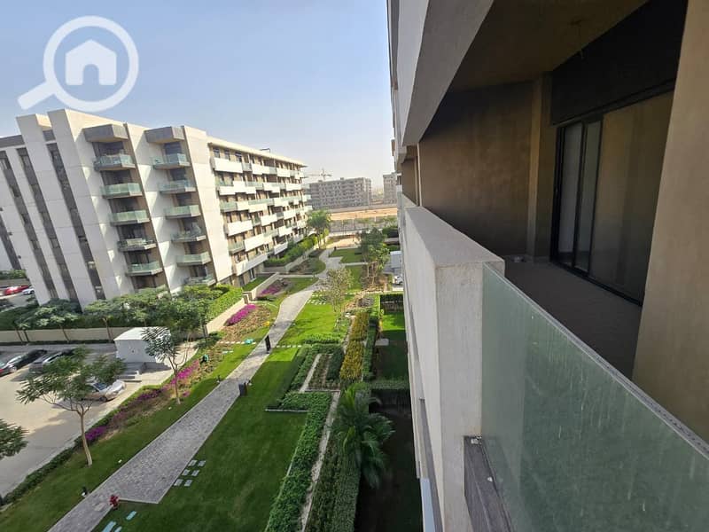 5 631d77c3-0d50-4bb6-b17b-6e9e78bfcb5d. jpeg