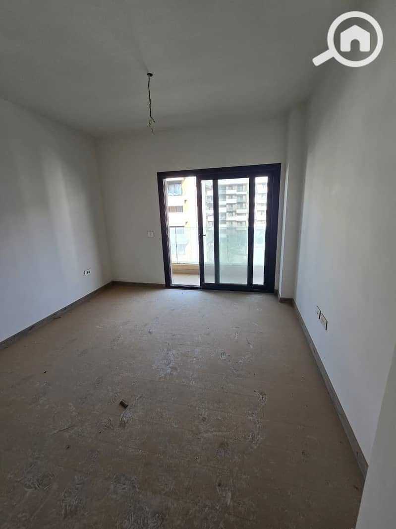 6 1b88c37a-abba-4ee2-9b05-07a72157236d. jpeg