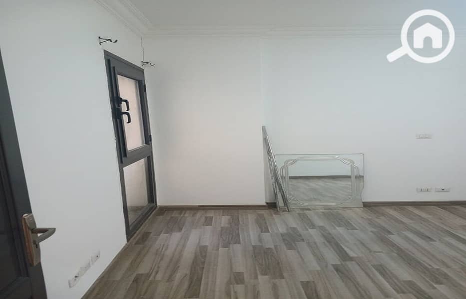 8 de398a42-aa15-4a01-8e9e-66ada0c3514e. jpg