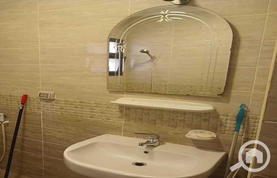 11 7d4c113e-d4e0-44f5-bd1f-52c5fd9f1853. jpg