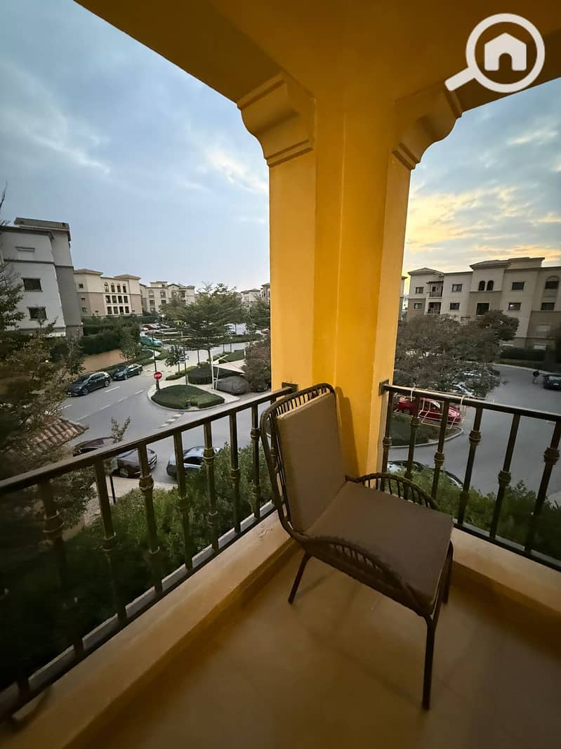 2 7e7a9459-4e77-4b0e-902a-54e4bbe90a01. jpg